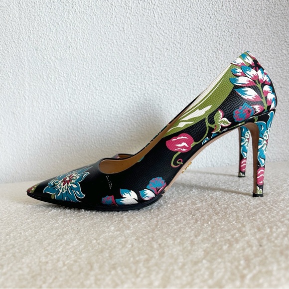 Prada Black Multicolor Floral Pointed Toe Heels Size EU 40 - Picture 1 of 13